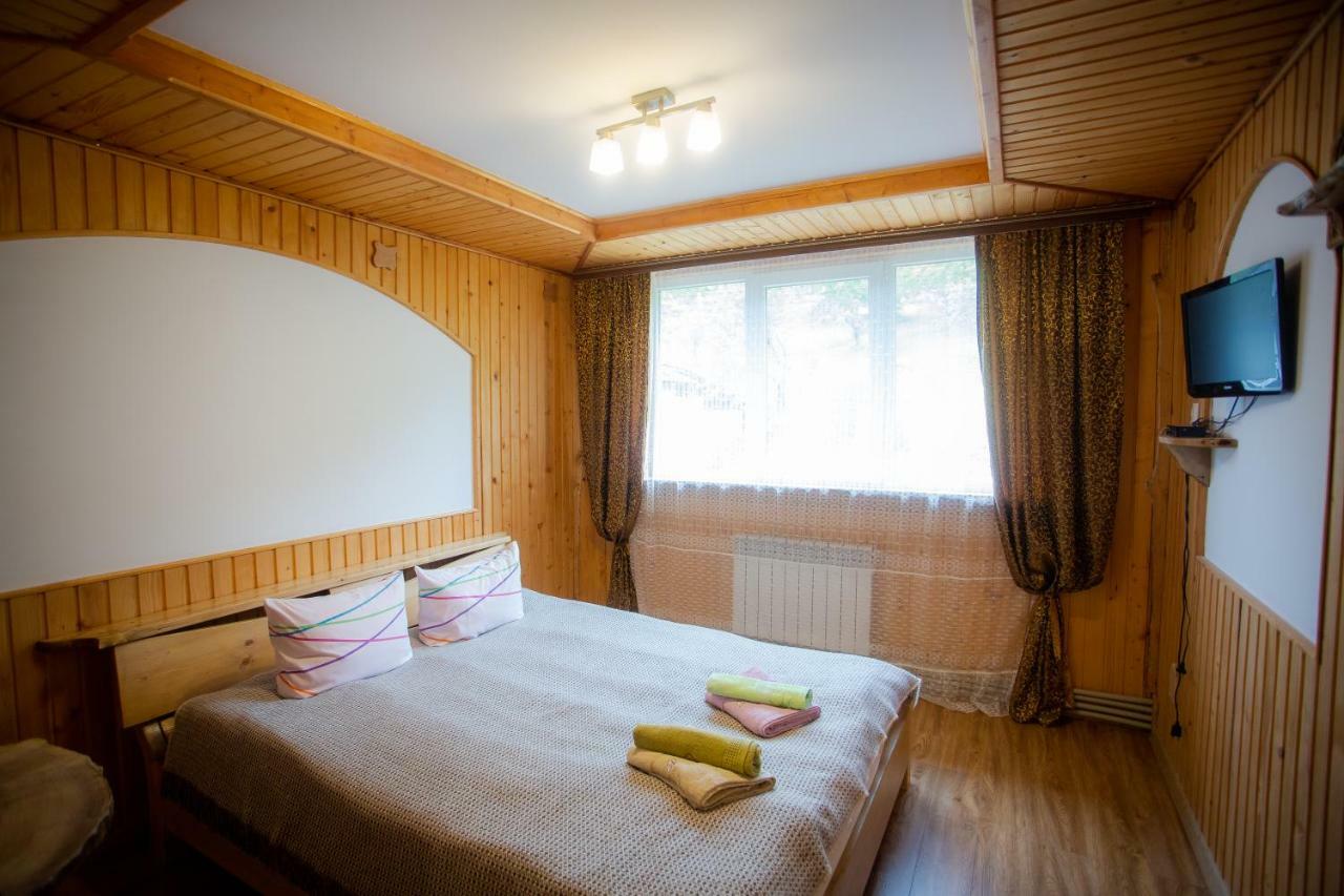 Сервус Guest Hotel ยาเรมชา ภายนอก รูปภาพ